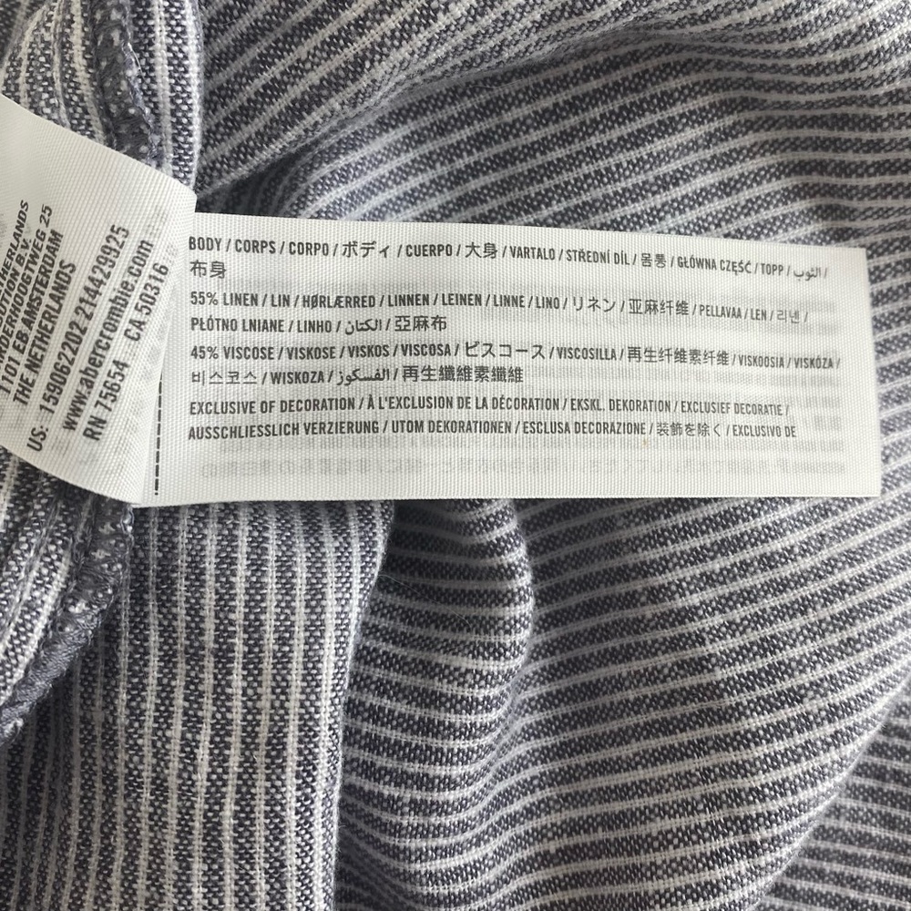 Abercrombie & Fitch Striped Short Sleeve Dress - Picture 4 of 4